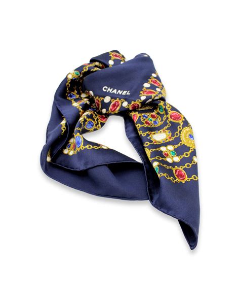 foulard di chanel maschio|Foulard .